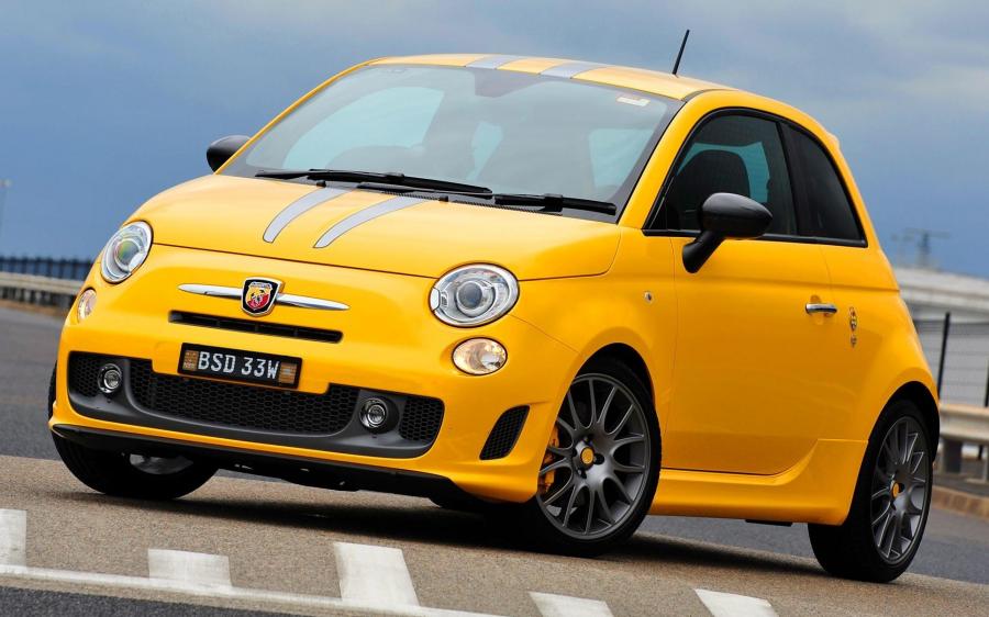 Abarth 695 Tributo Ferrari (AU) '2011
